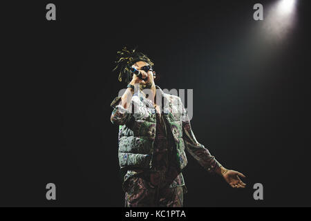 Torino, Italien. 30 Sep, 2017: Die italienische rapper Ghali live auf der Bühne des Officine grandi Riparazioni Credit: Alessandro Bosio/Alamy leben Nachrichten Stockfoto