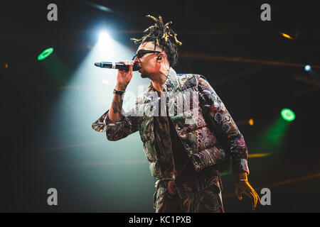 Torino, Italien. 30 Sep, 2017: Die italienische rapper Ghali live auf der Bühne des Officine grandi Riparazioni Credit: Alessandro Bosio/Alamy leben Nachrichten Stockfoto