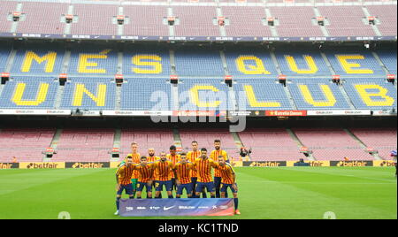 Barcelona, Spanien. 01 Okt, 2017. Alineacion Durante el Partido de Liga entre el FC Barcelona contra Las Palmas en el Camp Nou Credit: Gtres Información más Comuniación auf Linie, S.L./Alamy leben Nachrichten Stockfoto