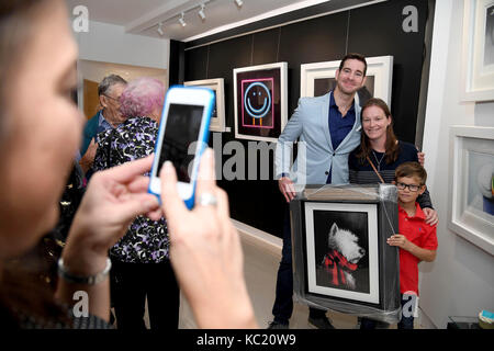 Dorset, Großbritannien. 01 Okt, 2017 Künstler doug Hyde Kunstgalerie Dorchester, Dorset, Großbritannien öffnet. Doug hyde Credit: finnbarr Webster/alamy leben Nachrichten Stockfoto