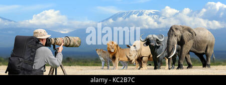 Professionelle Naturfotograf auf Safari. Großen afrikanischen Fünf Stockfoto