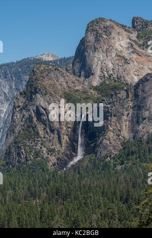 Bridalveil Falls im Yosemite Wasserfälle zu Tal Stockfoto