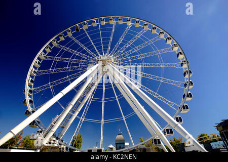 Montreal, Kanada, 1. Oktober, 2017. La Grande Roue in Bonsecours Bassin im Alten Hafen von Montreal entfernt. Credit: Mario Beauregard/Alamy leben Nachrichten Stockfoto