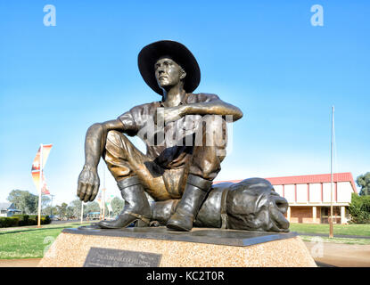 Die cunnamulla Fella Statue, verewigt in den Song von Stan Coster und Slim Dusty, Cunnamulla, New South Wales, NSW, Australien Stockfoto