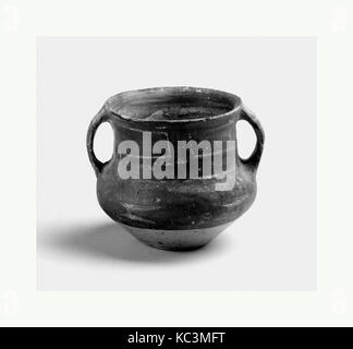 Kleines Glas (Guan), Jungsteinzeit, Majiayao Kultur, Machang Art, 2300 - 2000 v. Chr., China, Steingut mit Pigment, H.3 3/4 Stockfoto