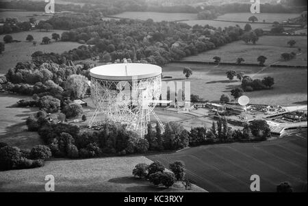 Luftbild Jodrell Bank während der Überholung Stockfoto