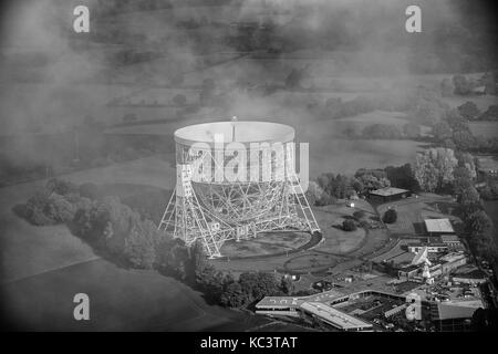 Luftbild Jodrell Bank während der Überholung Stockfoto