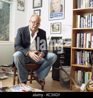 Toby Young, englischer Journalist und Autor in London England fotografiert, 7. August 2006 Stockfoto