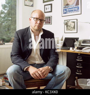 Toby Young, englischer Journalist und Autor in London England fotografiert, 7. August 2006 Stockfoto