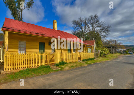 Zeitraum Ferienhaus aus Holz in der alten Goldgräberstadt der sofala, New South Wales. Stockfoto