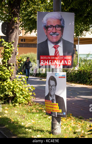 Deutschland, Köln, ein Joker hat ein SPD-Wahlplakat auf der Straße Konrad-Adenauer-Ufer mit einem Foto des populären Schauspielers Willy Millowitsch überdeckt. Stockfoto