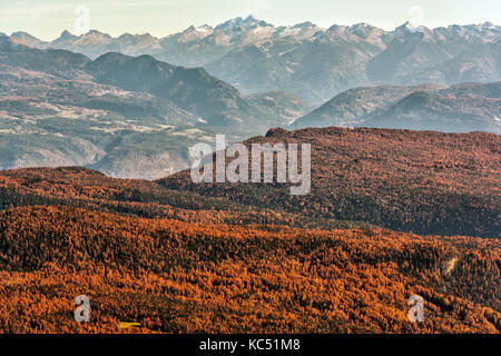 Italien, Trentino Alto Adige, Penegal Mount View von Luco Peak. Stockfoto