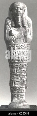 Uschebti, Spätzeit, Link, Dynastie 26, 688 - 525 v. Chr., aus Ägypten, Fayence, H. 15,6 cm (6 1/8 in.); w. 3,7 cm (1 7/16 in.); d. 3.4 Stockfoto