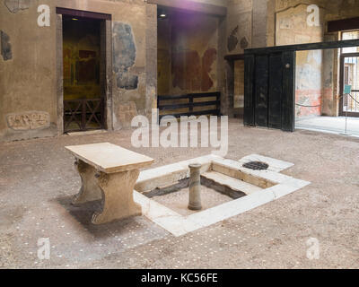 Herculaneum, Casa del tramezzo di Legno, Ausgrabungsstätte, Golf von Neapel, Kampanien, Italien Stockfoto