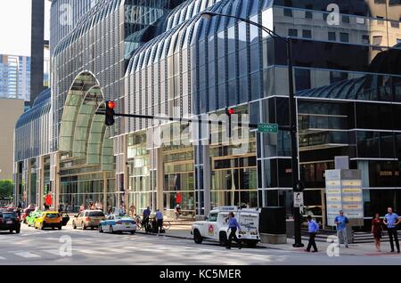 Chicago, Illinois, USA. Die ogilvie Transportation Center Eingang an der Madison Street in der Innenstadt von Chicago. Stockfoto