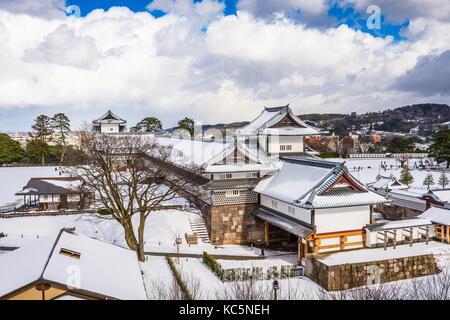 Kanazawa, Japan in Kanazawa Castle im Winter. Stockfoto