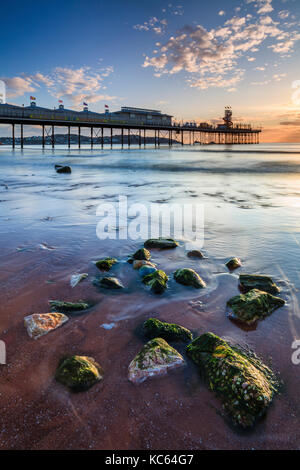 Paignton Pier an der Südküste von Devon Stockfoto