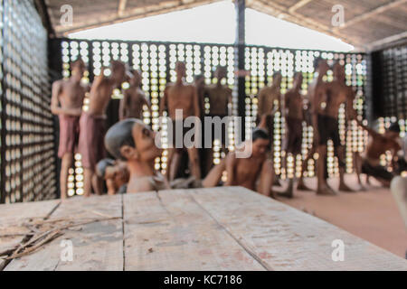 Insel Phu Quoc, Vietnam - Januar 2014: Im Inneren der Kokosnuss Baum Gefängnis, der Vietnam Krieg Museum auf der Insel Phu Quoc in Vietnam. Stockfoto