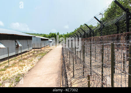 Insel Phu Quoc, Vietnam - Januar 2014: Im Inneren der Kokosnuss Baum Gefängnis, der Vietnam Krieg Museum auf der Insel Phu Quoc in Vietnam. Stockfoto