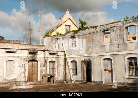 Innenraum des historischen Fort George 175 Fuß über dem hufeisenförmigen Hafen von St. George's Grenada Stockfoto