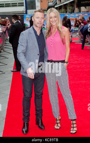 Sturm; Uechtritz Ronan Keatin bei der Weltpremiere von "postbote Pat" im Odeon West End am 11. Mai 2014 in London, EnglanPhotos von Brian njordan Stockfoto