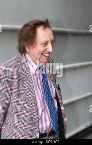 Ken Doddy am Venue Cymru Theater Llandudno Wales Stockfoto