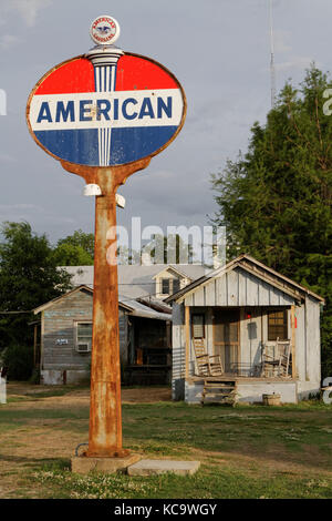 CLARKSDALE, MISSISSIPPI, 8. Mai 2015 : restauriert nur genug, um die Erwartungen des 21. Jahrhunderts zu erfüllen, Shack-Up Inn findet in Hopson Plantation, V Stockfoto