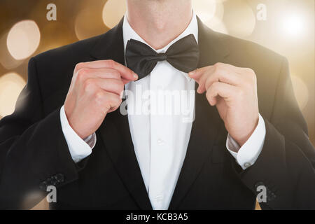 Close-up ein Mann im Frack mit einem Bow Tie Stockfoto