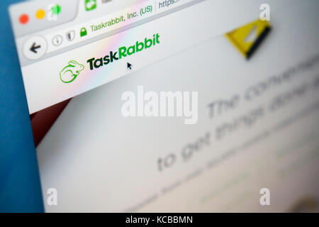Die TaskRabbit website ist am Donnerstag, 28. September 2017 gesehen. Die schwedische Möbel riesen Ikea der handyman Arbeitsmarkt start gekauft hat - bis TaskRabbit für einen stillen Preis. TaskRabbit ist einer der vielen Start-ups, die Unterstützung der so genannten "gig Wirtschaft". (© Richard B. Levine) Stockfoto