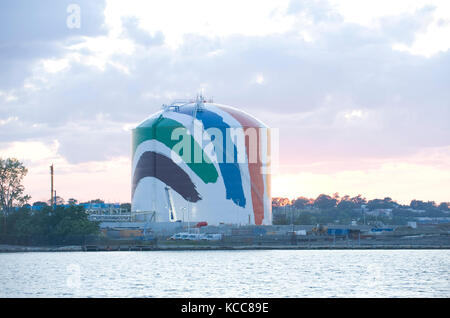 Der Gastank in Dorchester, Boston Stockfoto