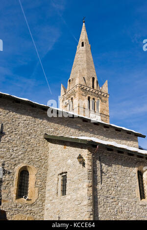 Kirche in Altstadt, Sauze d, Provinz Turin, Piemont, Italien Stockfoto