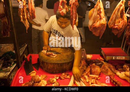 28.01.2017, Yangon, Region Yangon, Republik der Union Myanmar, Asien - Straßenmetzger in Yangon. Stockfoto