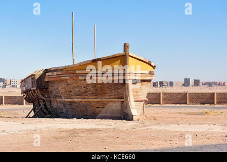 Ouarzazate, Marokko - Jan 4, 2017: Dekoration von Boot in Atlas Corporation Studios film Studio. Ouarzazate ist Filmemachen, wo Moro Stockfoto