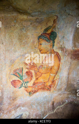 Rock Malerei Fresken der Jungfrauen in der Schloss-Festung Sigiriya, Central Province, Sri Lanka, Asien Stockfoto