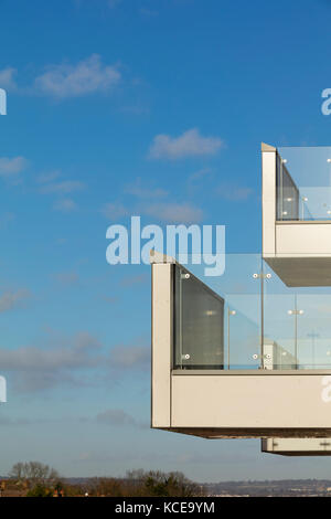 Balkone floating gegen den Himmel. Stockfoto