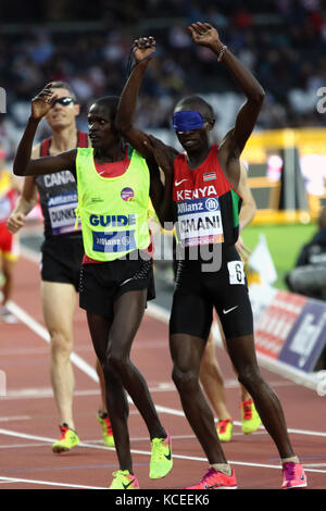 Samwel Mushai KIMANI von Kenia gewinnt Gold bei den Herren 1500 m T11 Finale auf der Welt Para Meisterschaften in London 2017 Stockfoto