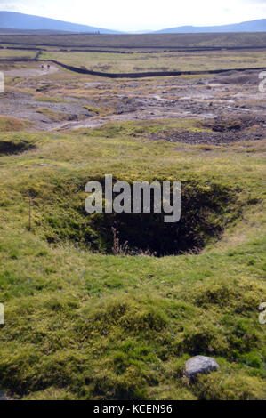 Alte Schächte an der alten stillgelegten Minen auf der grassington grassington Moor, wharfedale, Yorkshire Dales National Park, England, UK. Stockfoto