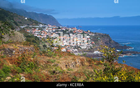 Seixal Dorf am Meer, Küste im Norden der Insel Madeira, Portugal Stockfoto