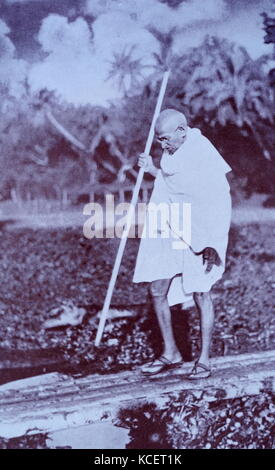 Mohandas Karamchand Gandhi, 1947. Gandhi (2. Oktober 1869 - 30. Januar 1948), war der überragende Führer der indischen Unabhängigkeitsbewegung in Britisch - Indien regiert. Stockfoto