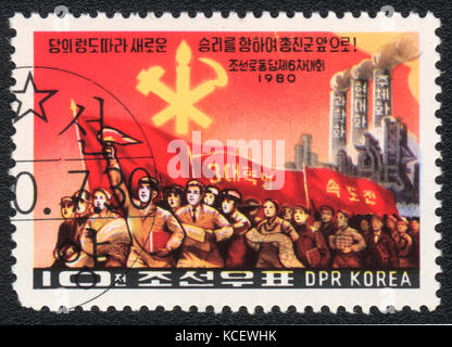 Eine Briefmarke in DPR Korea gedruckt zeigt nordkoreanischen Bevölkerung, ca. 1980 Stockfoto