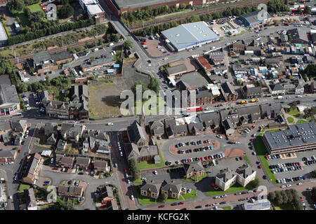 Luftaufnahme der A 721 Main Street in Motherwell, Schottland, Großbritannien Stockfoto