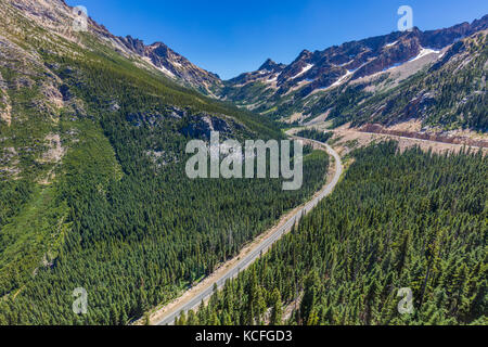 Blick von Washington pass Blicken im North Cascades National Park von North Cascades Autobahn - Hwy 20 im Staat Washington, USA Stockfoto