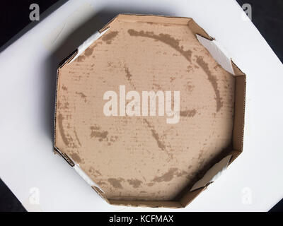 Leere pizza Verpackung Stockfoto