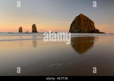 Haystack Rock, Cannon Beach, Oregon Coast, USA Stockfoto