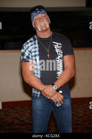 Las VEGAS, NV - 15. Mai: Hulk Hogan Hilft bei der Begrüßung von TNA Impact Wrestling in der Orleans Arena am 15. Mai 2013 in Las Vegas, Nevada. ©RTNRD/MediaPunch Stockfoto