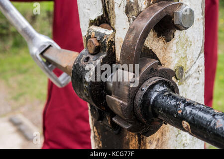 Taste Lock griff Ankerwinsch canal boating Oxford Canal Oxfordshire England Stockfoto