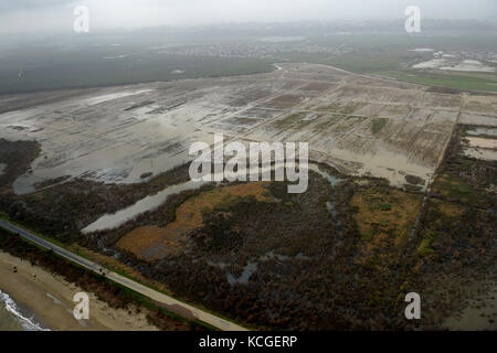 Ariel Umfrage über das nördliche Puerto Rico Sept. 26, 2017 nach dem Hurrikan Maria die Insel auf Sept. 20, 2017 beeinflusst. Stockfoto