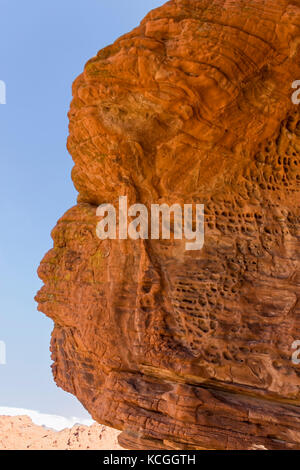 Ein Profil von einer Felsformation, die aussieht wie eine Person Pfeifen. Stockfoto