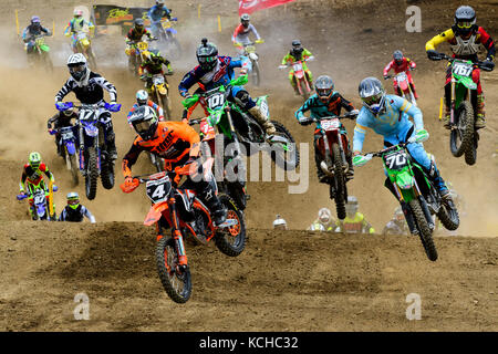 Racing Action während der Rockstar Energy Drink Motocross Staatsangehörigen in den Wastelands in Nanaimo, British Columbia. Stockfoto