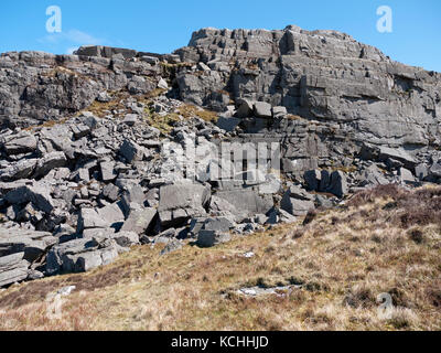 Die felsigen Gipfel der Foel Penolau im Norden der Rhinog Strecke der Berge im Snowdonia National Park, North Wales Stockfoto